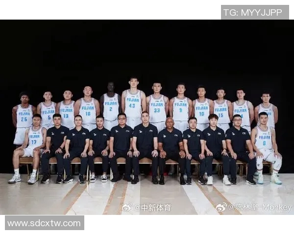 陈林坚的篮球之路：从青涩少年到CBA明星的成长历程与奋斗故事