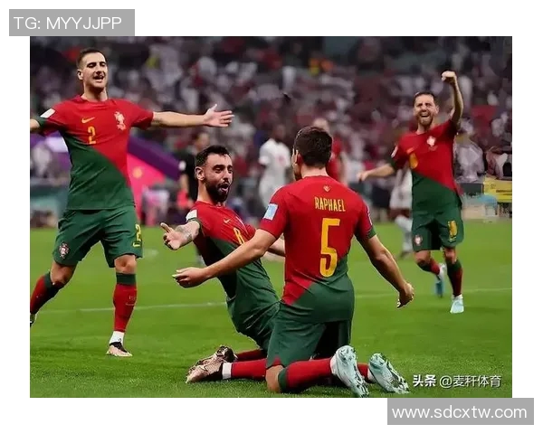 葡萄牙与英格兰激战正酣红牌事件引发热议与争议