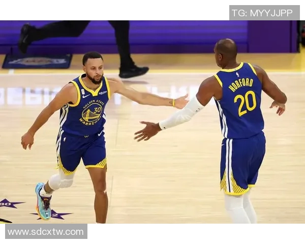 今日NBA焦点对决国王勇士激战一触即发谁能笑到最后